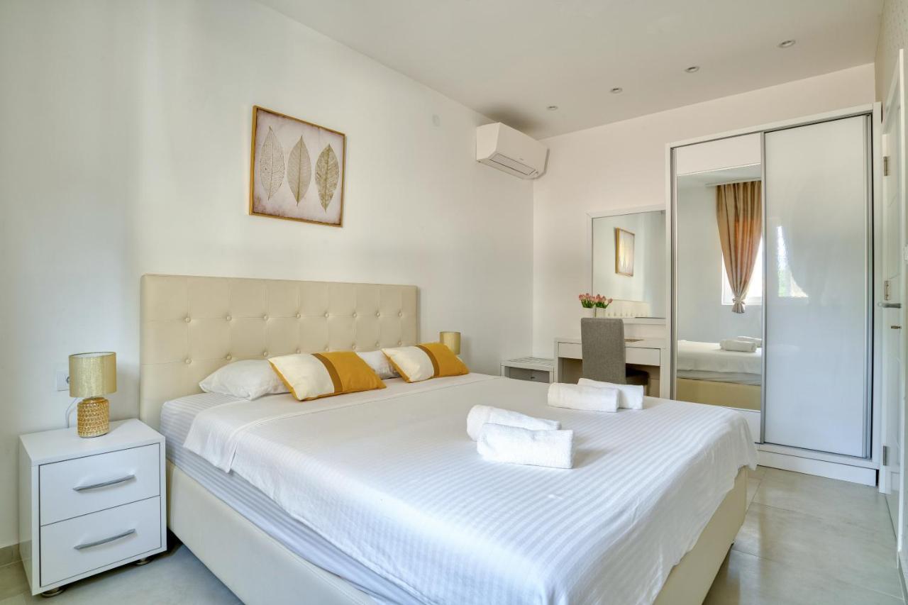 The Golden Luxury Apartments Kotor Eksteriør bilde